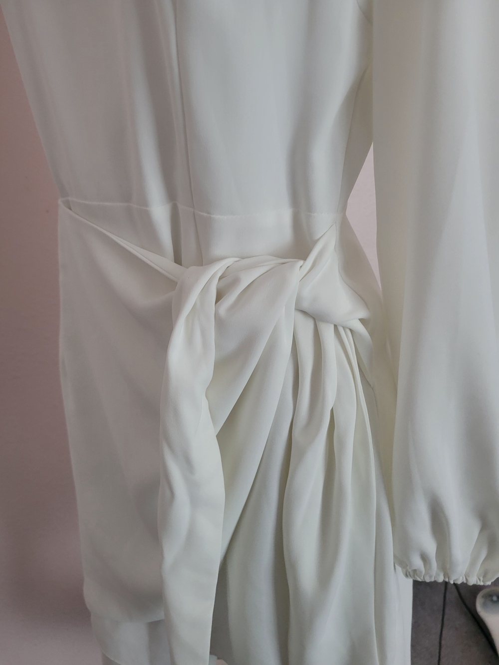 Lulus White Long Sleeve Faux Wrap Mini Dress Size M - Picture 5 of 8